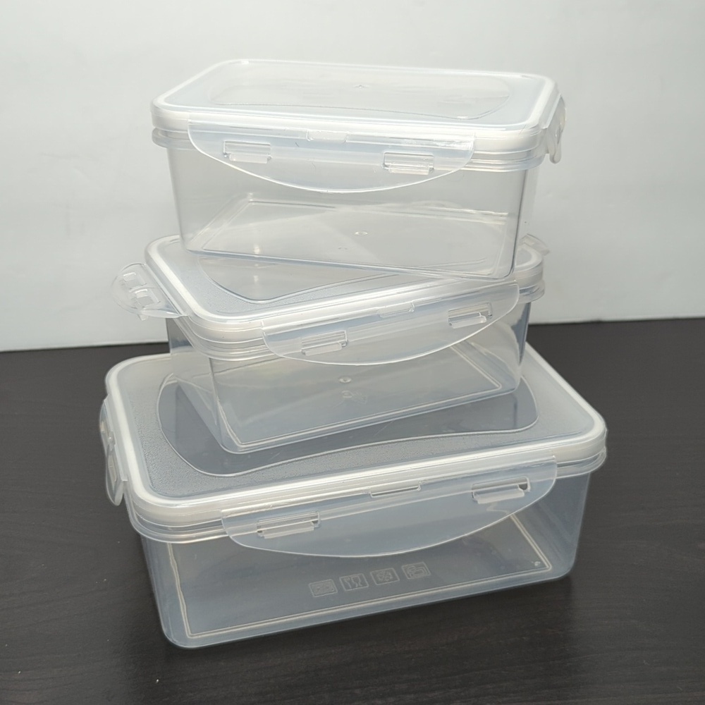 NWOT Adrienne Vittadini insulated lunch tote with three-piece container set - Picture 10 of 12